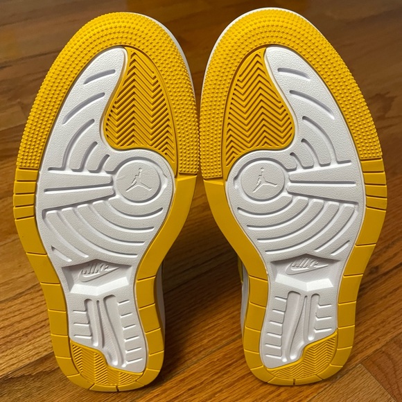 Size 12- Women’s Jordan 1 Elevate Low Yellow/Cement Gray (DH7004-017) NEW - Picture 7 of 12